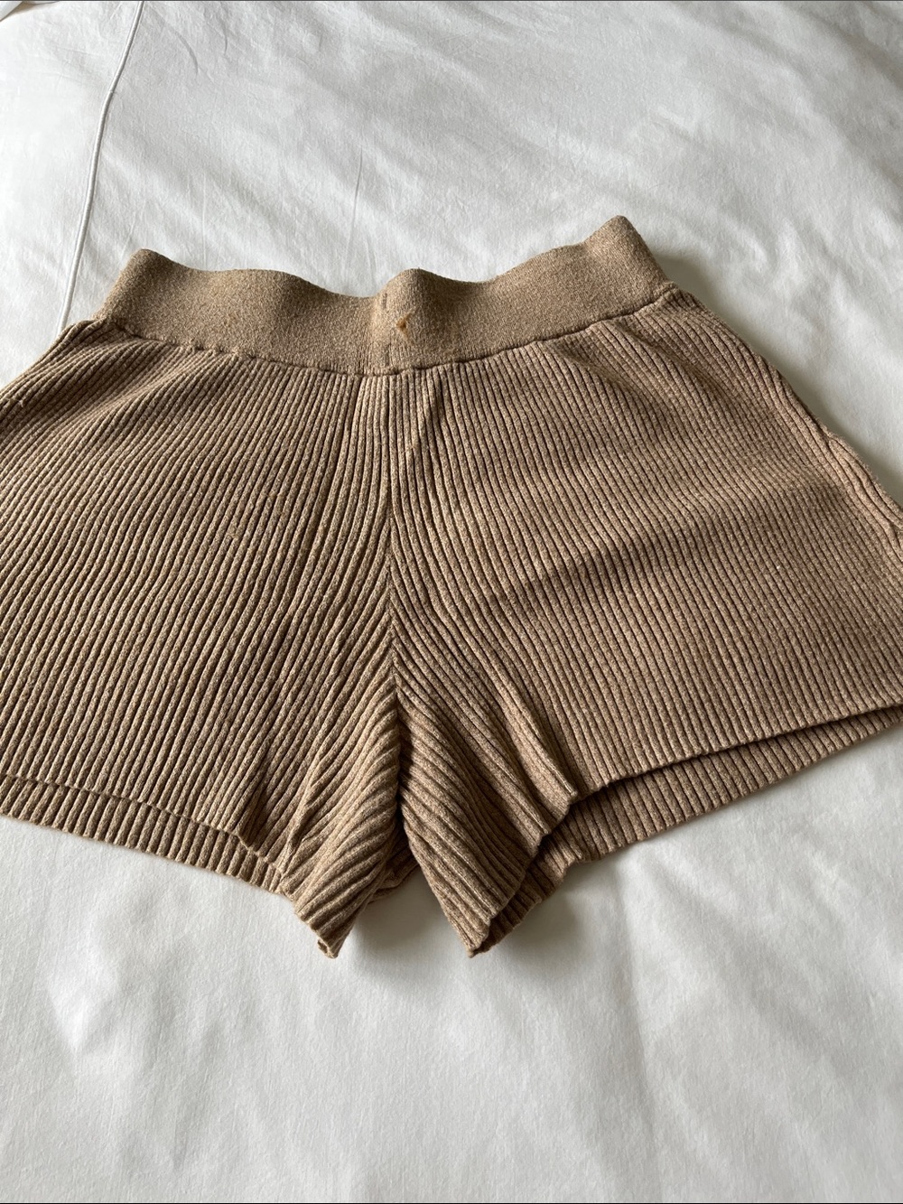 Abercrombie & Fitch Ribbed High-Waist Shorts - Brown